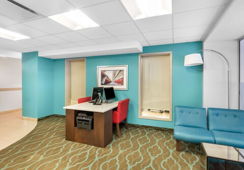 Best Western Plus Hotel Montreal