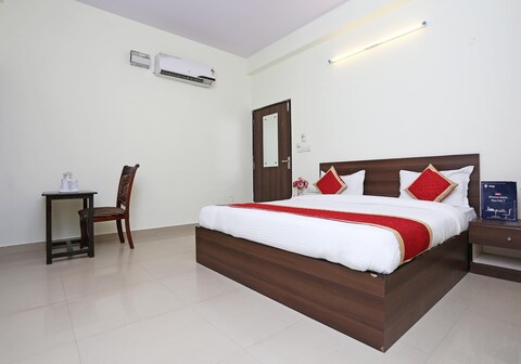 Hotel O Aditya Residency