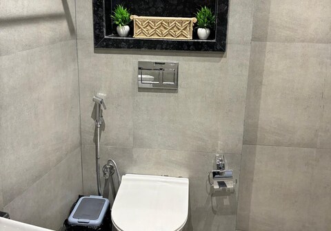 Riverfront in Heart of Noida by Luxury Heights