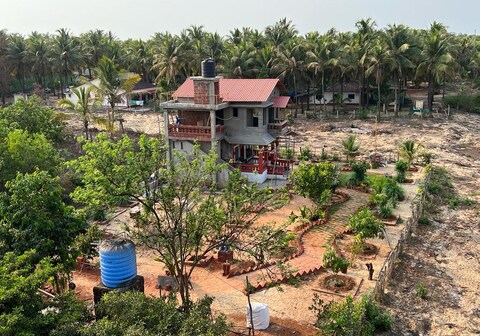 CLASSIC ANAND BUNGALOW-IMPERIAL SUITE AT TARKARLI BEACH MALVAN