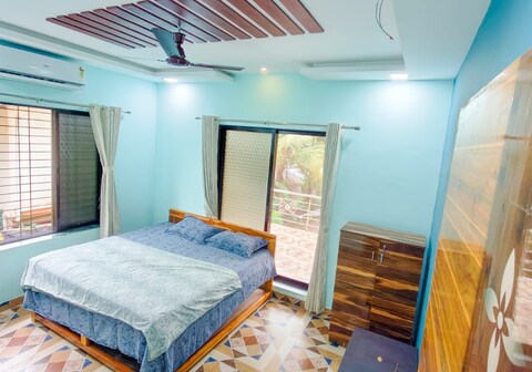 RR Villa Nagaon Alibag