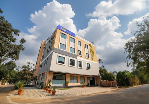 FabHotel Bliss Residency