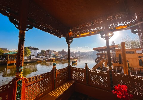 The Gemini Group Of Houseboats Dal Lake