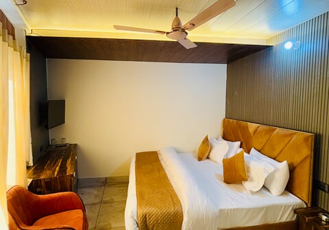 Rudra Residency