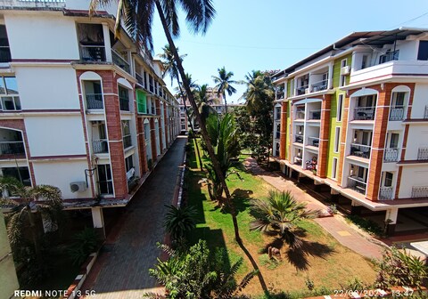 Almeria 2BHK WiFi Powerbackup Shared Pool