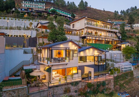 The English Country House