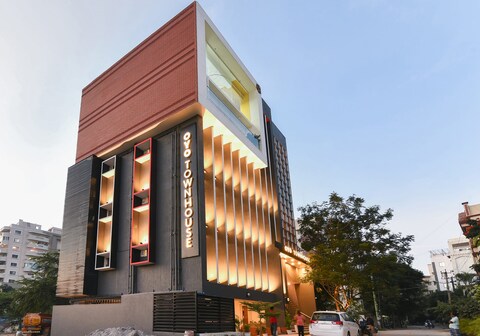 Super Townhouse Spruce Hotels Bellandur