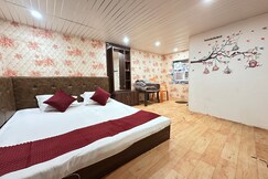 Virat paying guest house, Varanasi Virat paying guest house, Varanasi