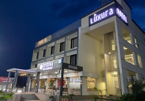 Hotel Luxura