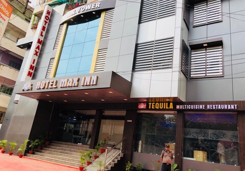 Hotel Max Inn