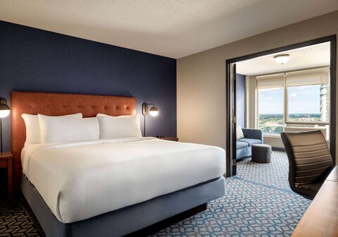 Wyndham Fallsview Hotel