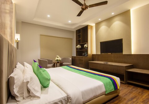 Treebo Akshaya Palace Inn