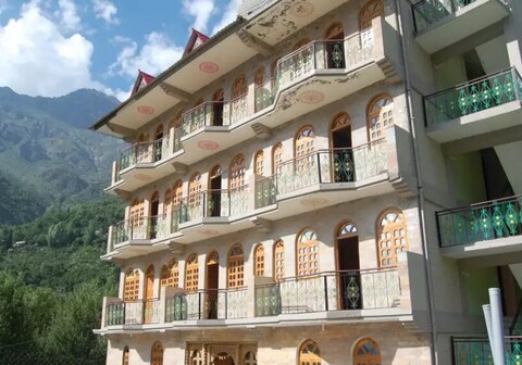 Hotel Ariyan Classic