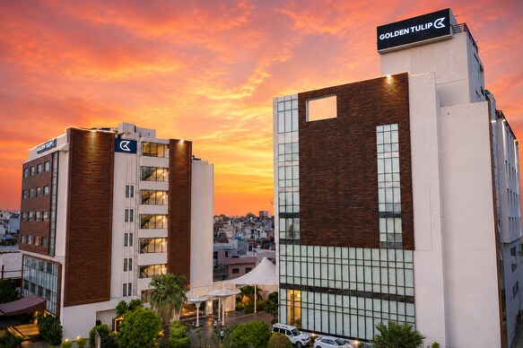 Golden Tulip Hotel Lucknow