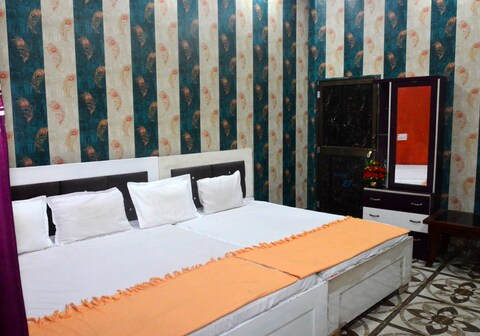 Bala ji guest house Ayodhya