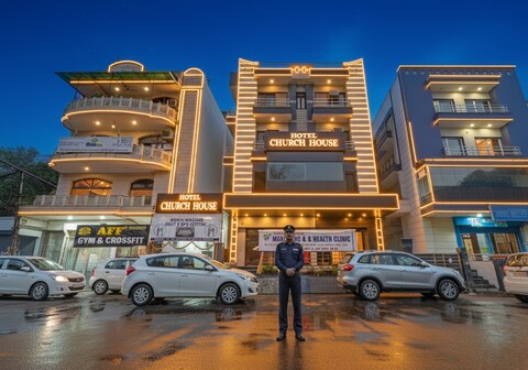Church House Rohini | Near Metro | Spacious Rooms | Friendly Staff | Most Preferred Hotel in Rohini