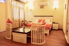 Hotel Glitz, Jaipur Hotel Glitz, Jaipur