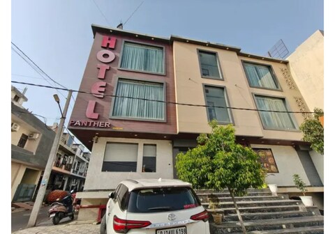 FabHotel Panther