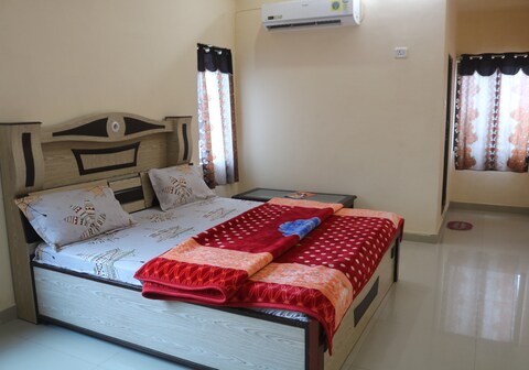 HOTEL PURNIMA PALACE