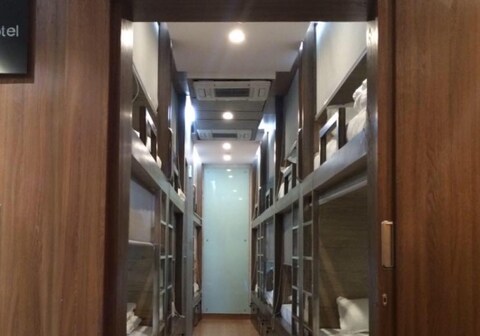 Capsule Pod Hotel