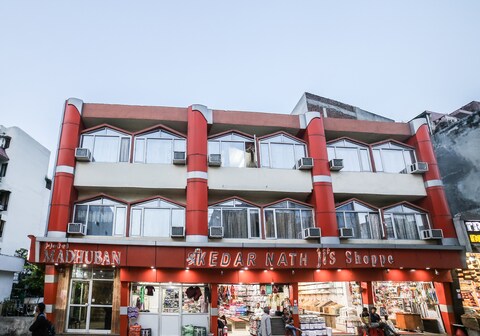 Hotel Madhuban