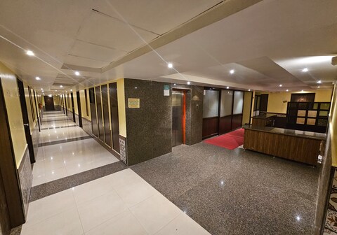 KINARA EXECUTIVE LODGE