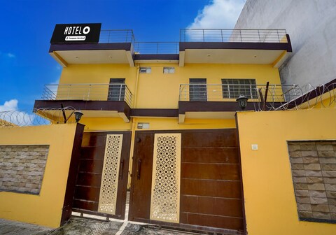 Super Hotel O Samne Ghat