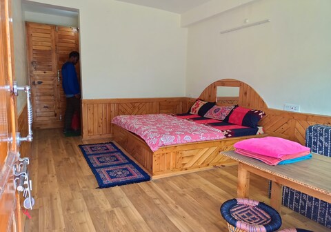 Aarav Chaaras Homestay