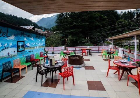 MANALI MAHAL BY HAZEL HOTELS