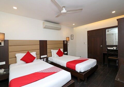 Hotel Regal International