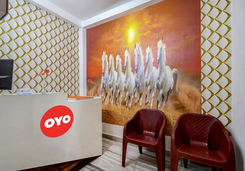 Hotel O Sonar Bangla Guest House Near Acropolis Mall