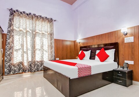 Hotel O Shri Krishna Guest House