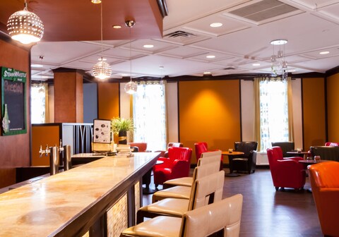 Best Western Premier Toronto Airport Carlingview Hotel