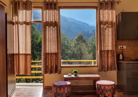 Alooma Valley View Stays