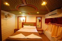 Meridien House Boat, Alleppey Meridien House Boat, Alleppey