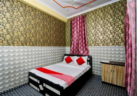 Rao Hotel and Residency