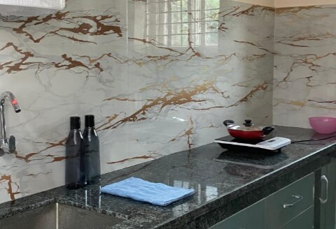 Super Stay Apartments near US Consulate