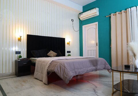 Ananda Homes and Kitchen | 10min from Guwahati Railway Station