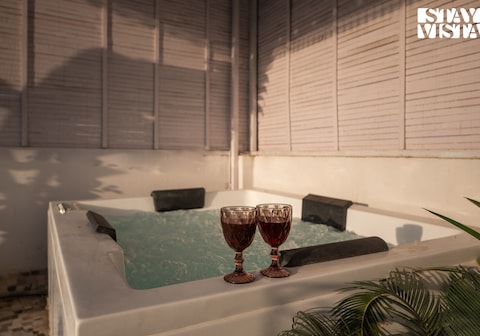 StayVista at Star @ Arka Crest