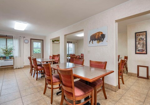 SureStay Plus Hotel by Best Western Buffalo