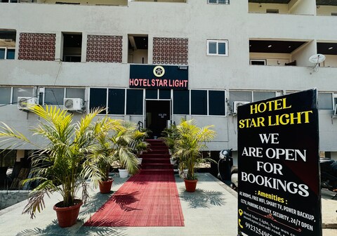 HOTEL STAR LIGHT