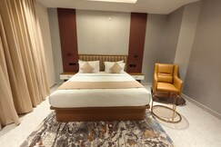 ROYAL ACE BOUTIQUE HOTEL - BHARTIYA CITY, Bangalore ROYAL ACE BOUTIQUE HOTEL - BHARTIYA CITY, Bangalore