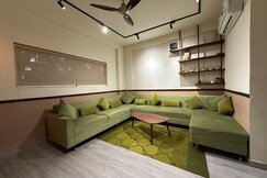 The Phoenix Pool Villa 2BHK Lush Garden by NJAC, Jaipur The Phoenix Pool Villa 2BHK Lush Garden by NJAC, Jaipur