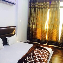 Shiv Shankar Guest House, Amritsar Shiv Shankar Guest House, Amritsar