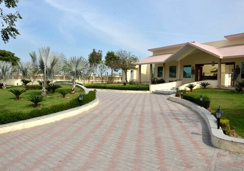 One Life Fitness Club