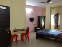 Shree Sai Shardha hotel and guest house, Navsari Shree Sai Shardha hotel and guest house, Navsari