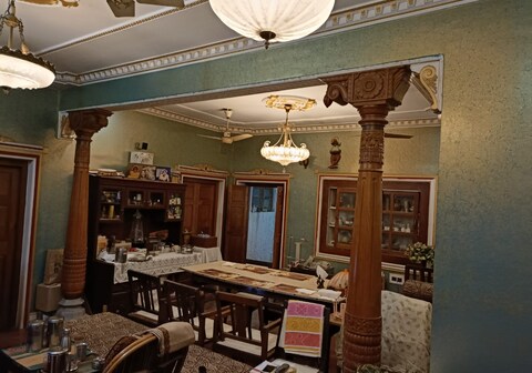 The Vintage House | Rooms & Kitchen