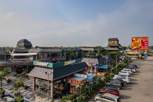 Hotel Highway King (Shahpura)