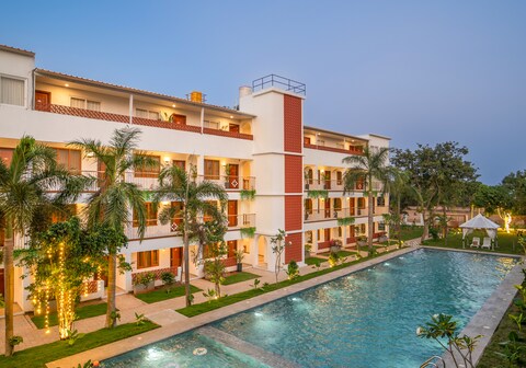 Madras Chronicle Bay Resort & Spa