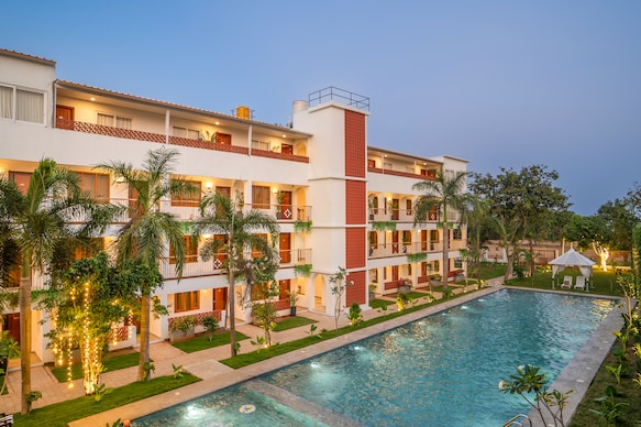 Madras Chronicle Bay Resort & Spa